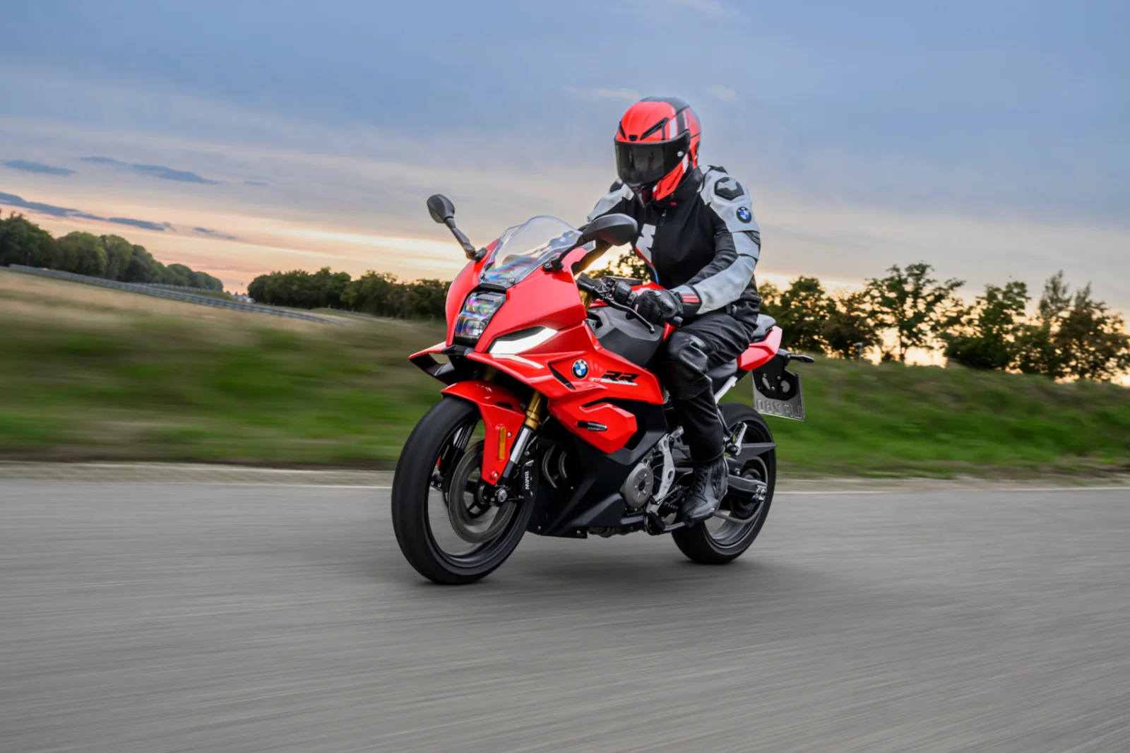 F 450 RR: dé eerste stap in de wereld van RR!
