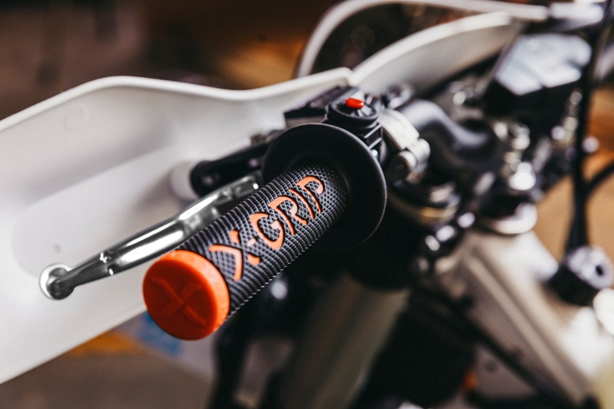 BRAAAAP GRIPS LOCK-ON BLACK-ORANGE foto 2