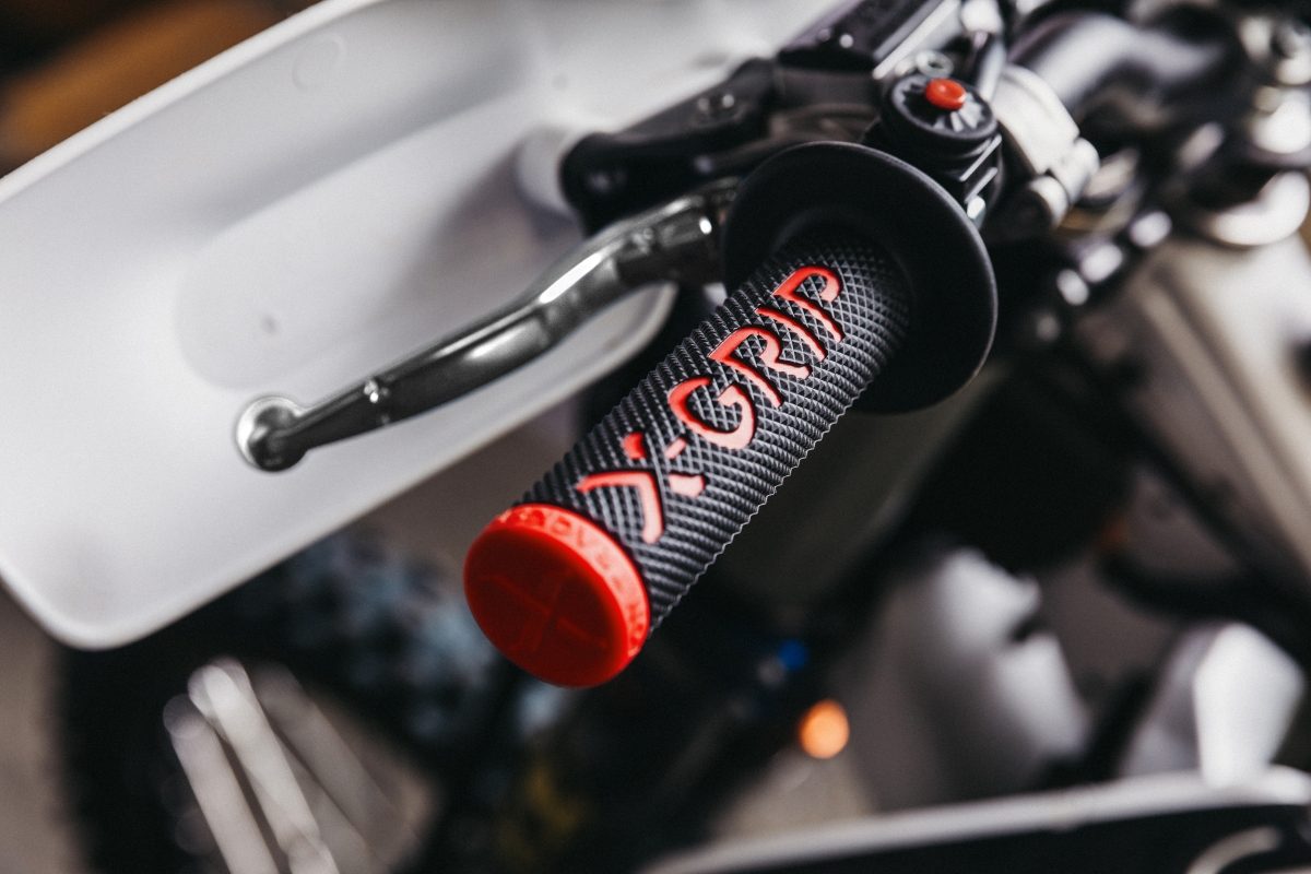 BRAAAAP GRIPS LOCK-ON BLACK-RED foto 2