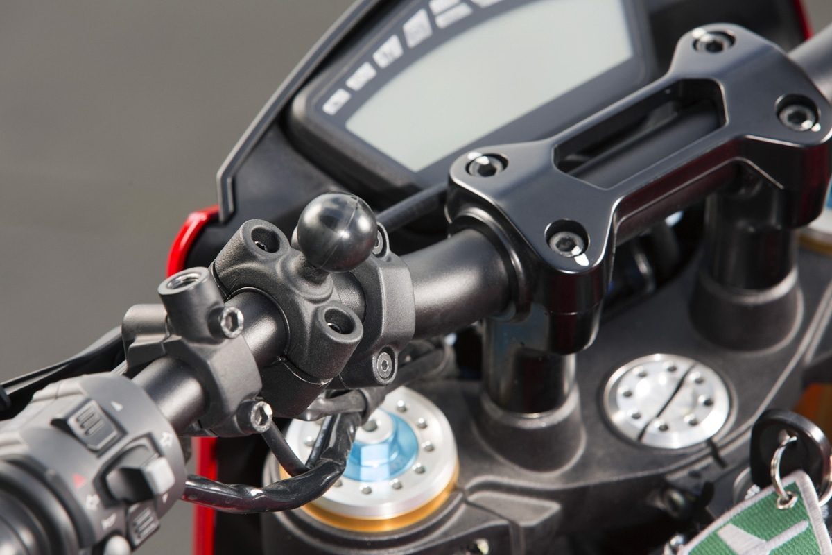 TORQUE 3/4-1 DIAMETER HANDLEBAR/RAIL foto 3