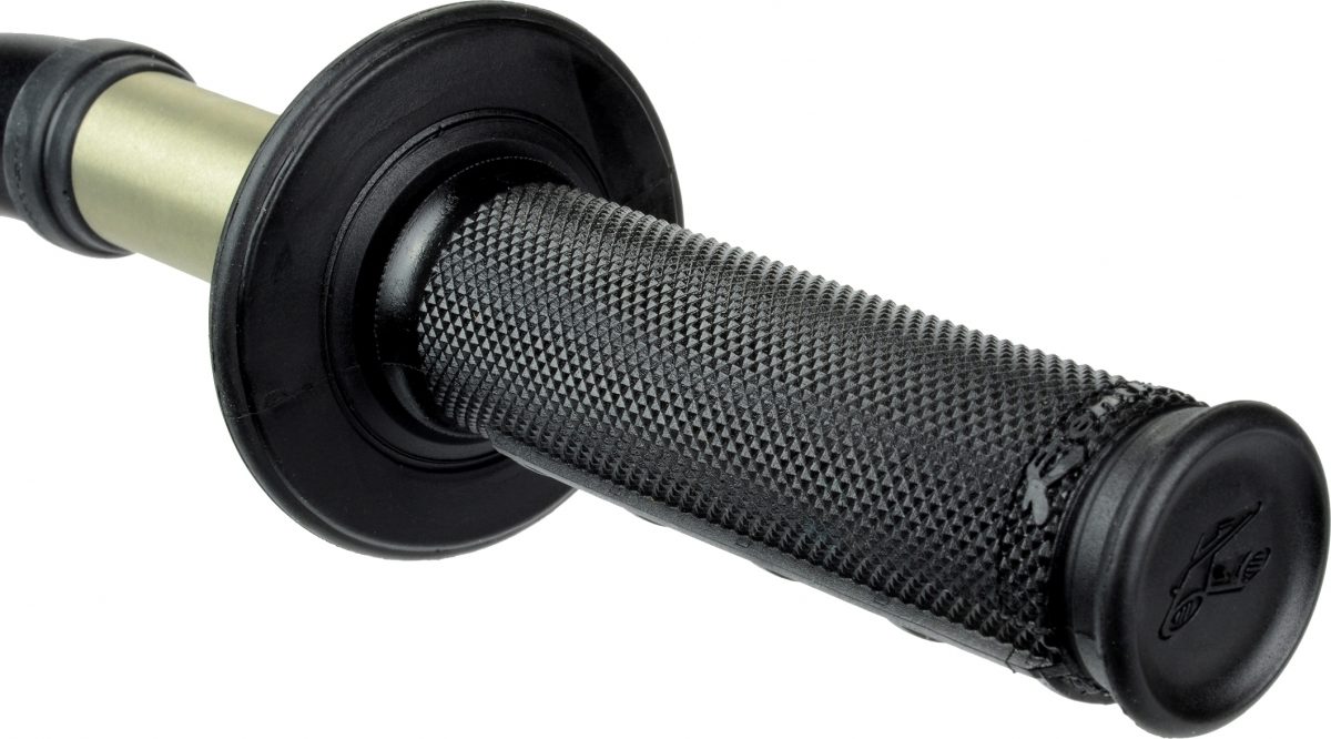 GRIPS G197 ULTRA TACKY DIAMOND/WAFFLE