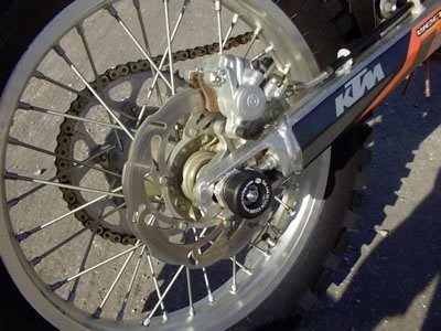 SWINGARM PROTECTORS foto 2