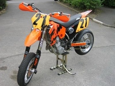 SWINGARM PROTECTORS foto 3