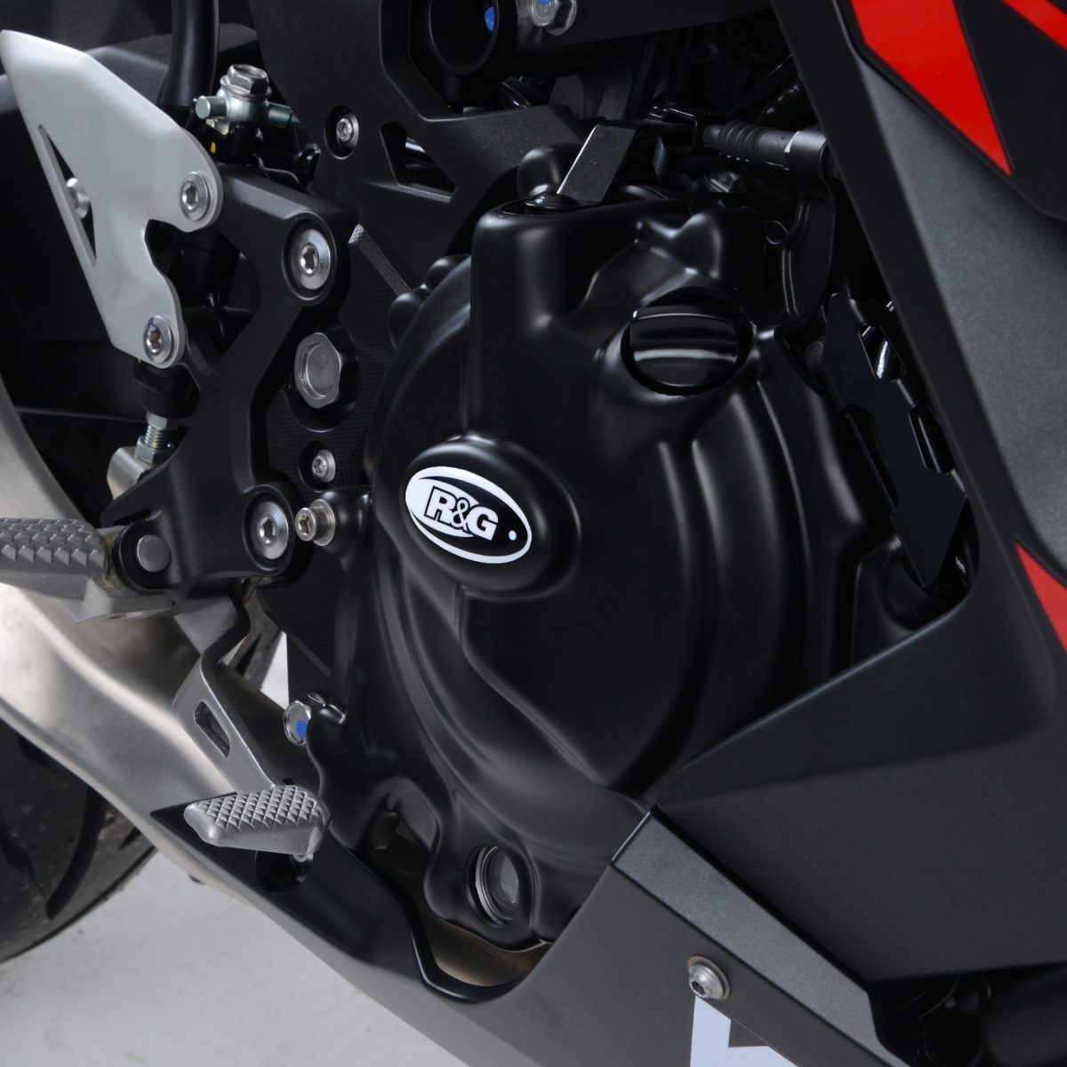 ENGINE COVER, RHS foto 2