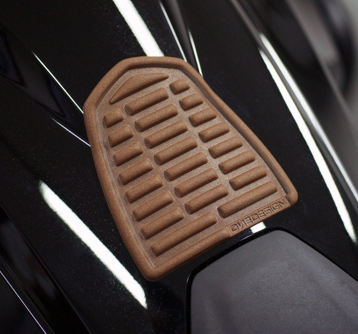 TANKPAD "SOFT TOUCH" LEATHER STYLE BROWN