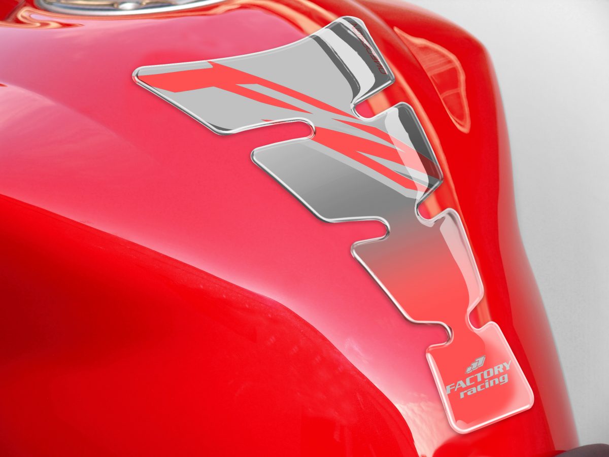 TANKPAD SPIRIT SHAPE LOGO FZ SILVER ON CLEAR