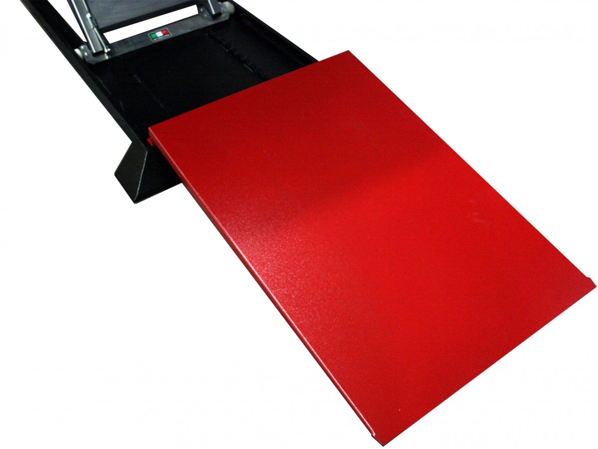 WIDE RAMP 3-WHEELED SCOOTERS