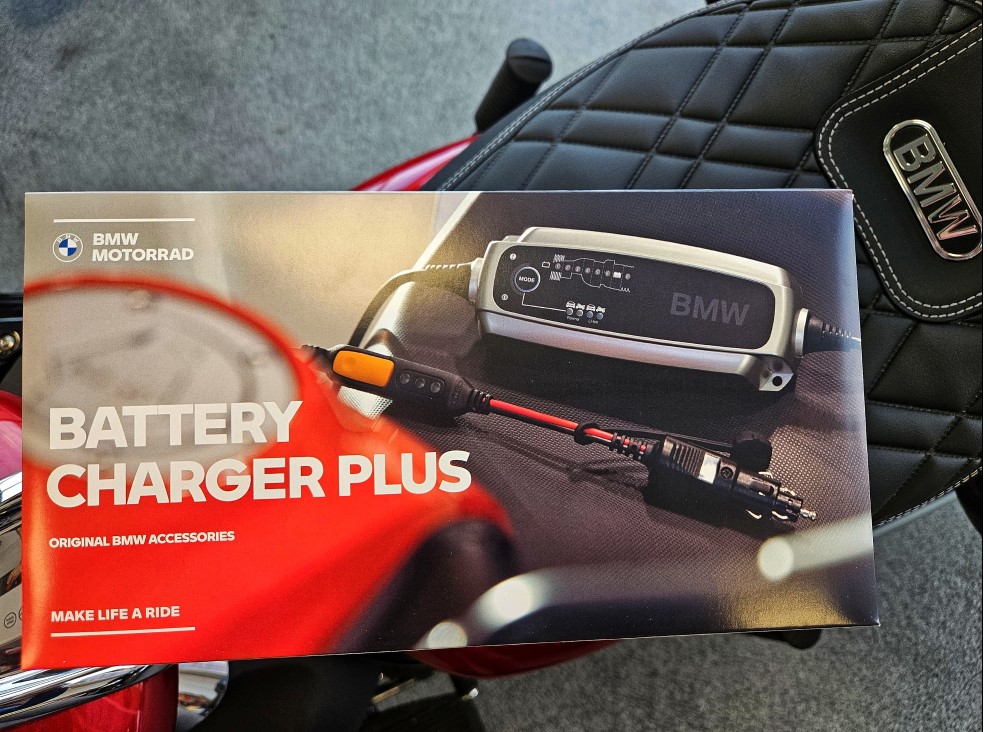 BMW Acculader Plus