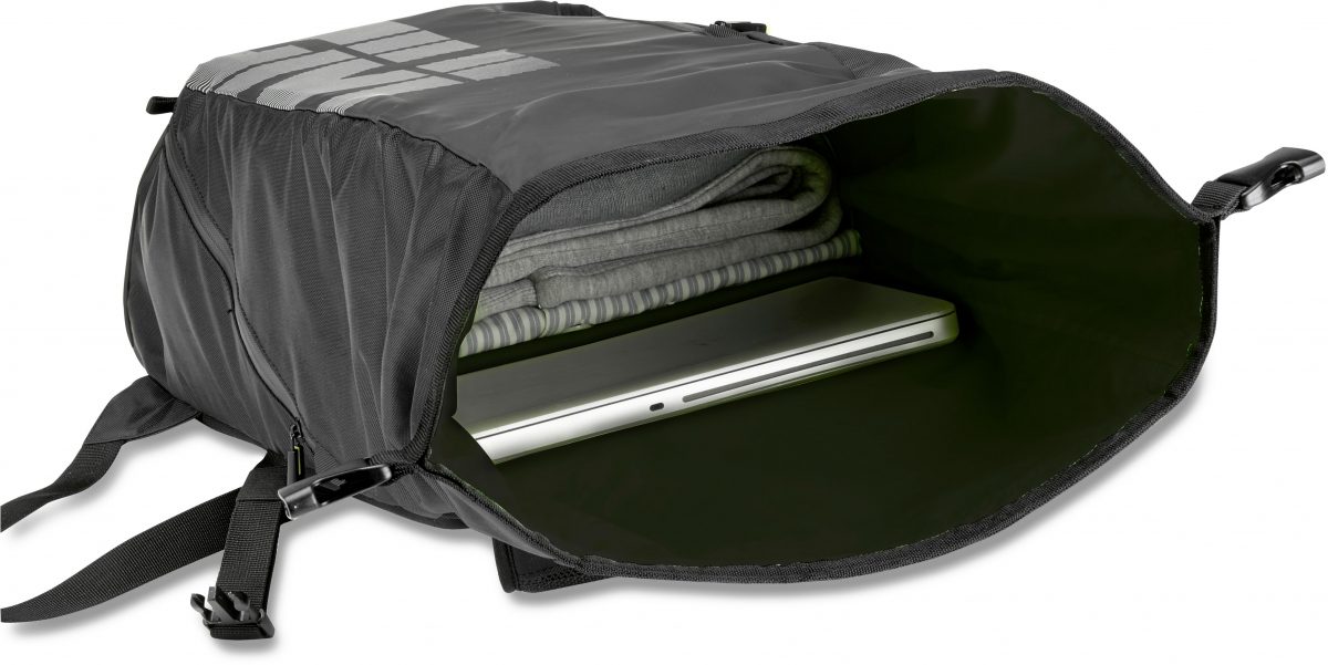 EA148B-WATERPROOF RUCKSACK