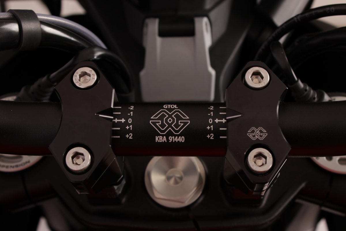 2DGT ADJ. HANDLEBAR RISERS UNI BLACK foto 4