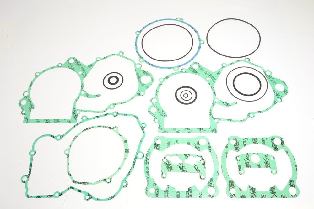 COMPLETE GASKET KIT (OIL SEAL NOT INCLUDED)