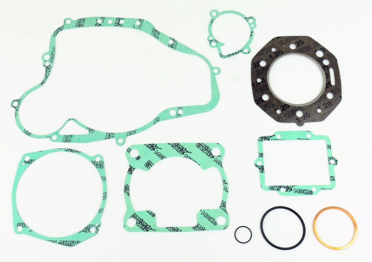 COMPLETE GASKET KIT (OIL SEAL NOT INCLUDED)