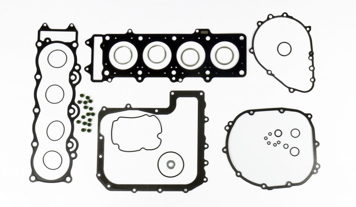 ENGINE GASKET KITS