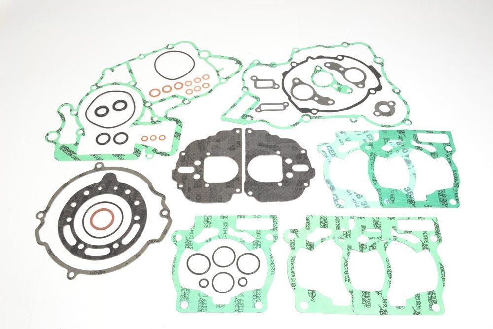 COMPLETE GASKET KIT (OIL SEAL NOT INCLUDED)