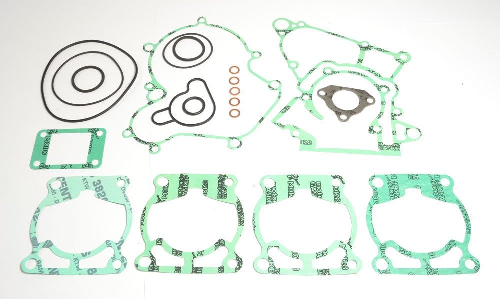 COMPLETE GASKET KIT (OIL SEAL NOT INCLUDED)