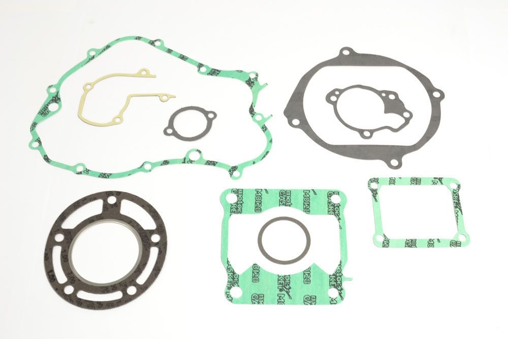 COMPLETE GASKET KIT (OIL SEAL NOT INCLUDED)