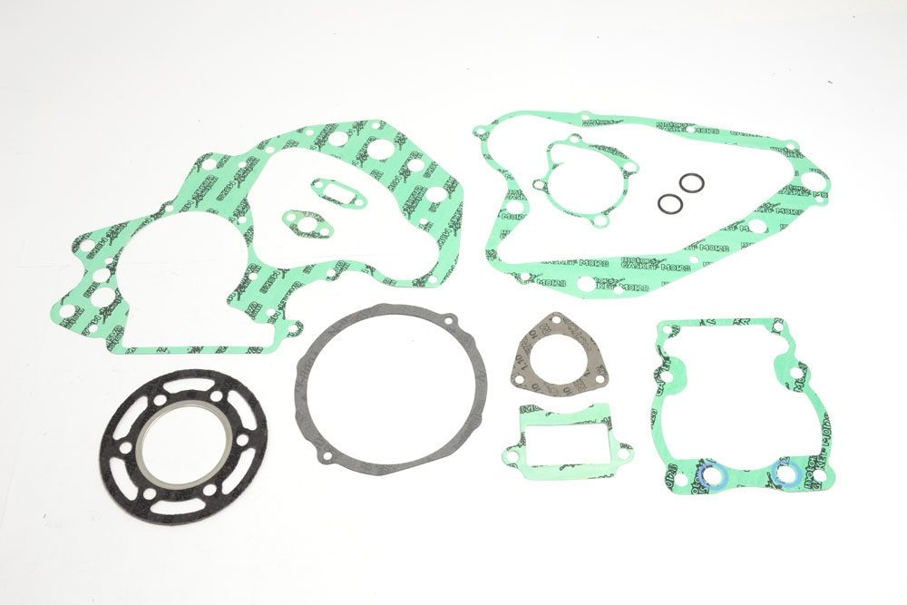 COMPLETE GASKET KIT (OIL SEAL NOT INCLUDED)