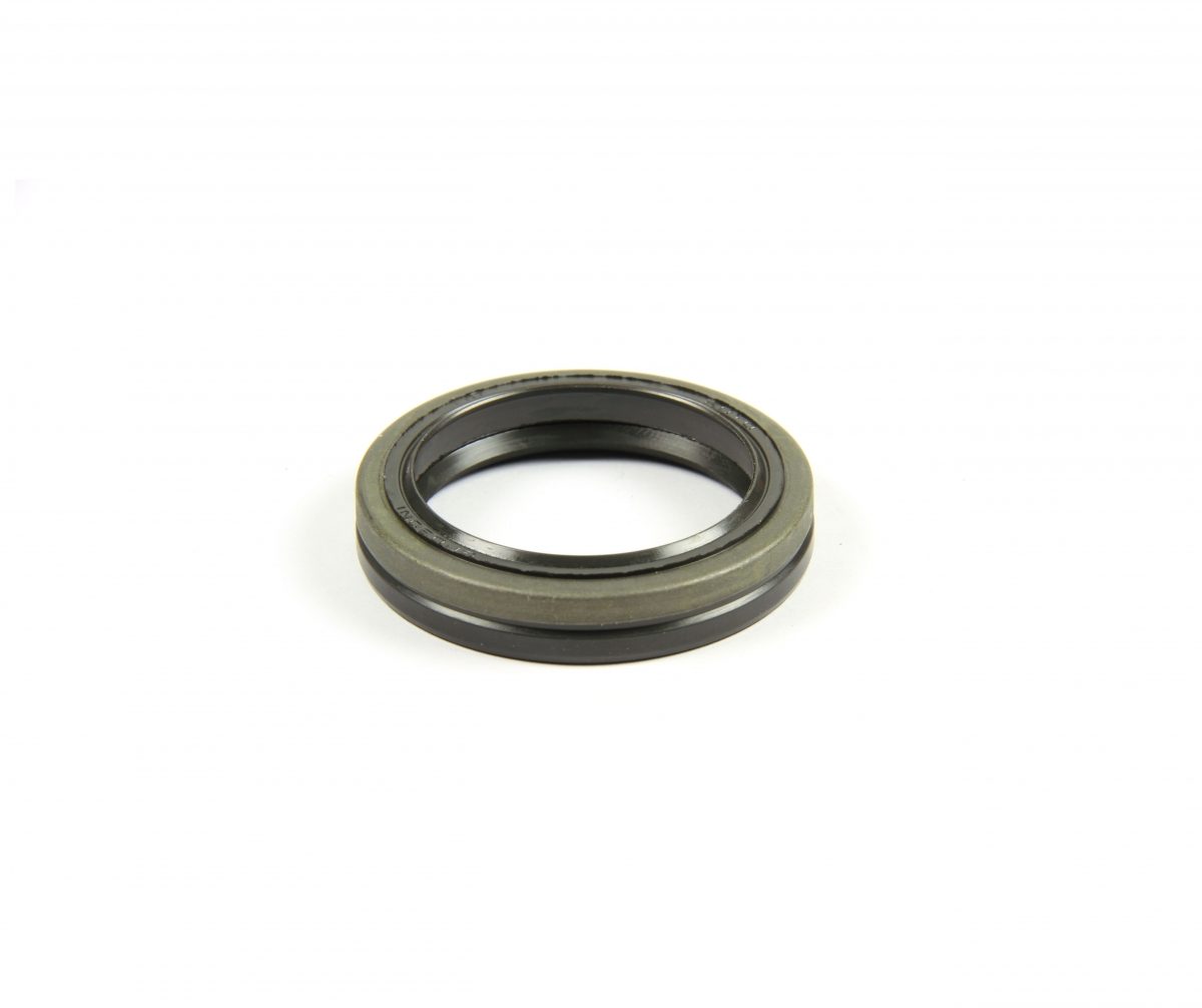 CRANKSHAFT OIL SEAL