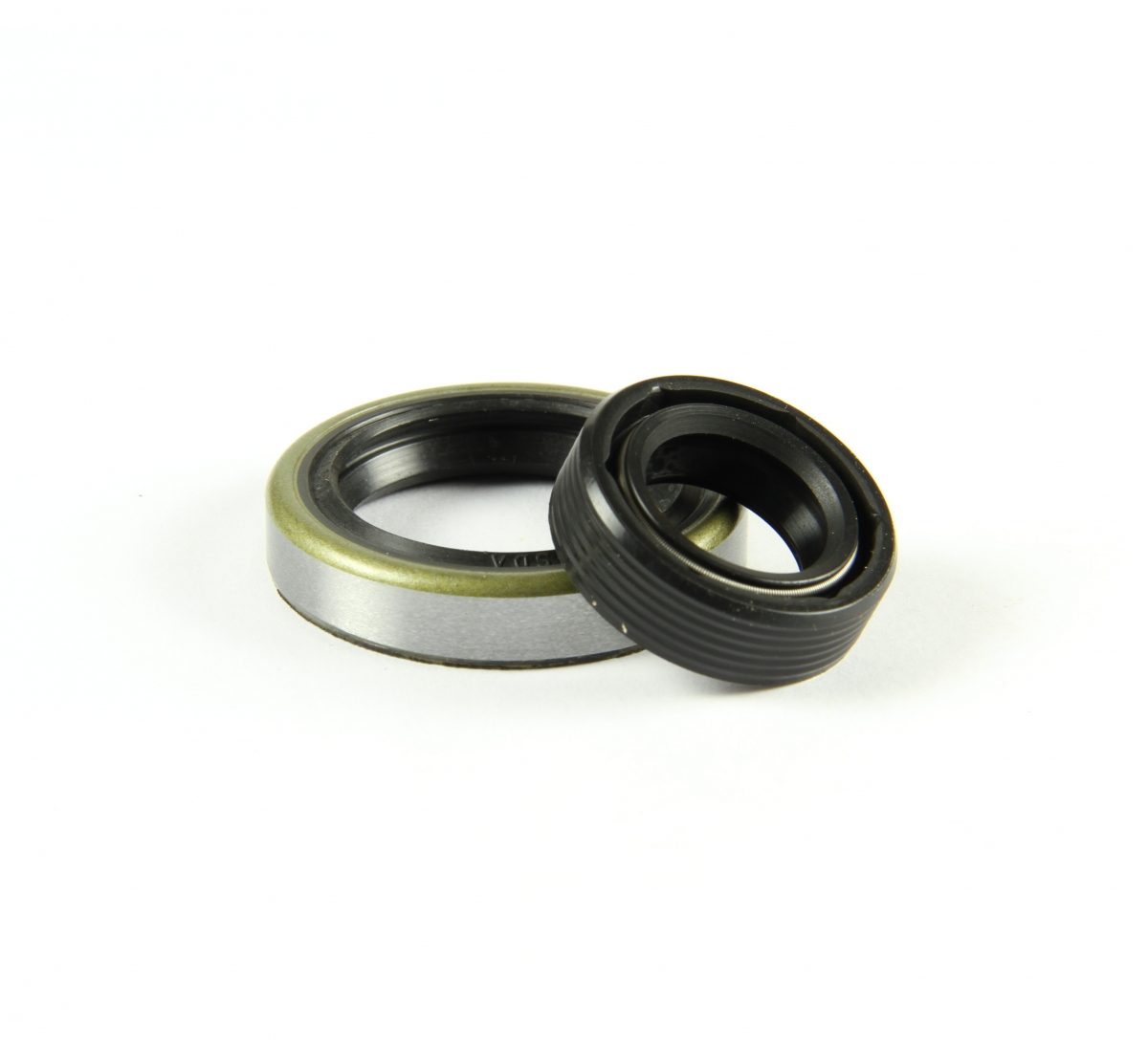 CRANKSHAFT OIL SEAL SET