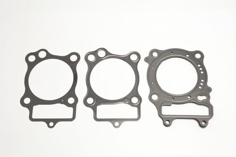 CYL. HEAD GASKET KIT AND 2 BASE GASKETS