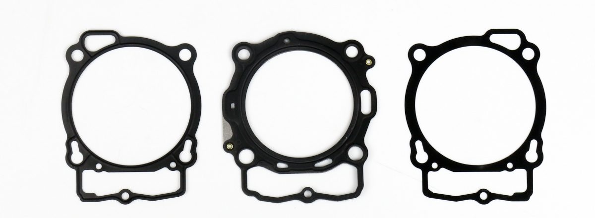 CYL. HEAD GASKET KIT AND 2 BASE GASKETS
