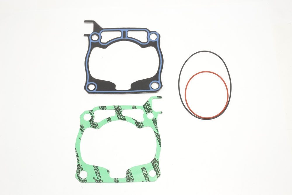 CYL. HEAD GASKET KIT AND 2 BASE GASKETS