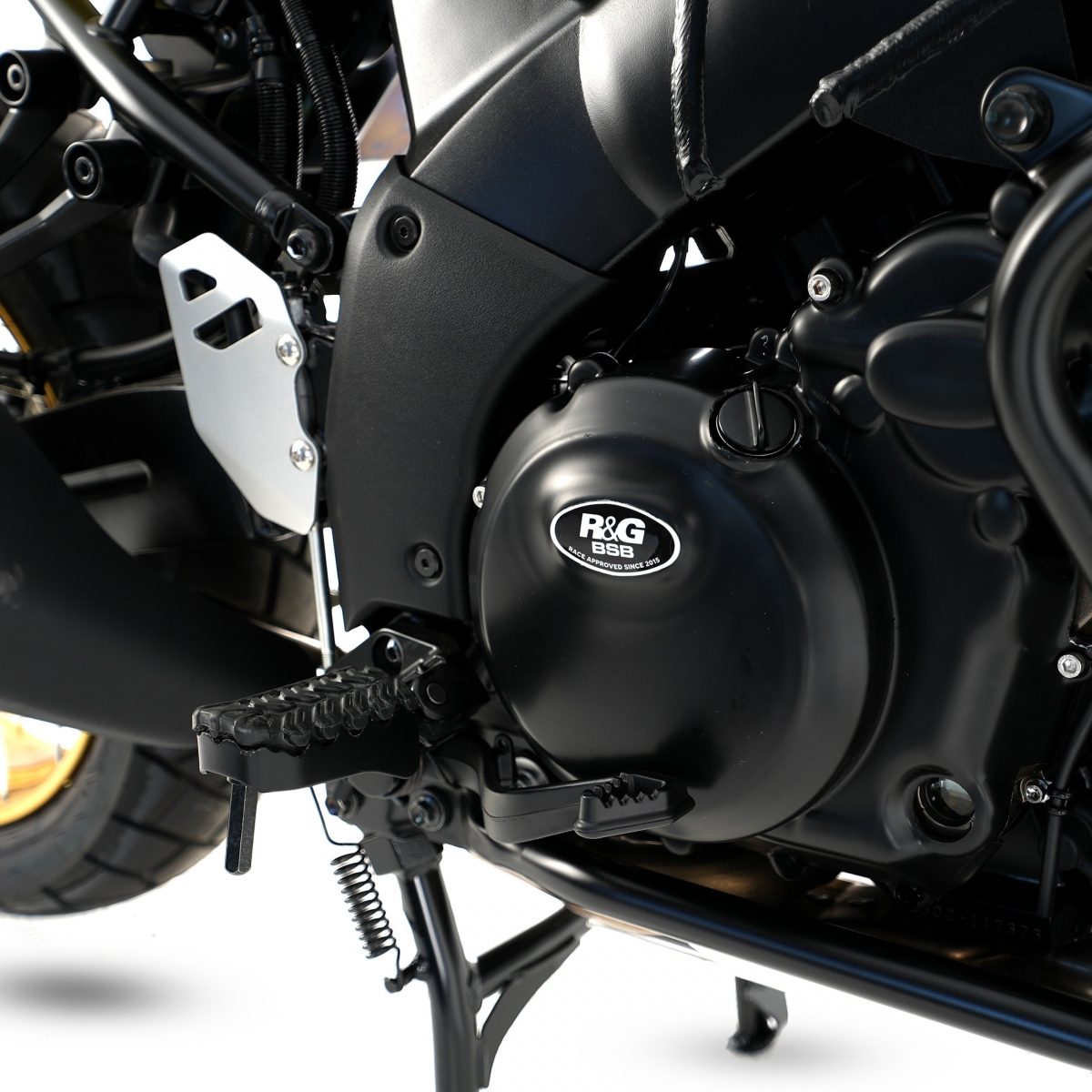 ENGINE CASE COVER RHS