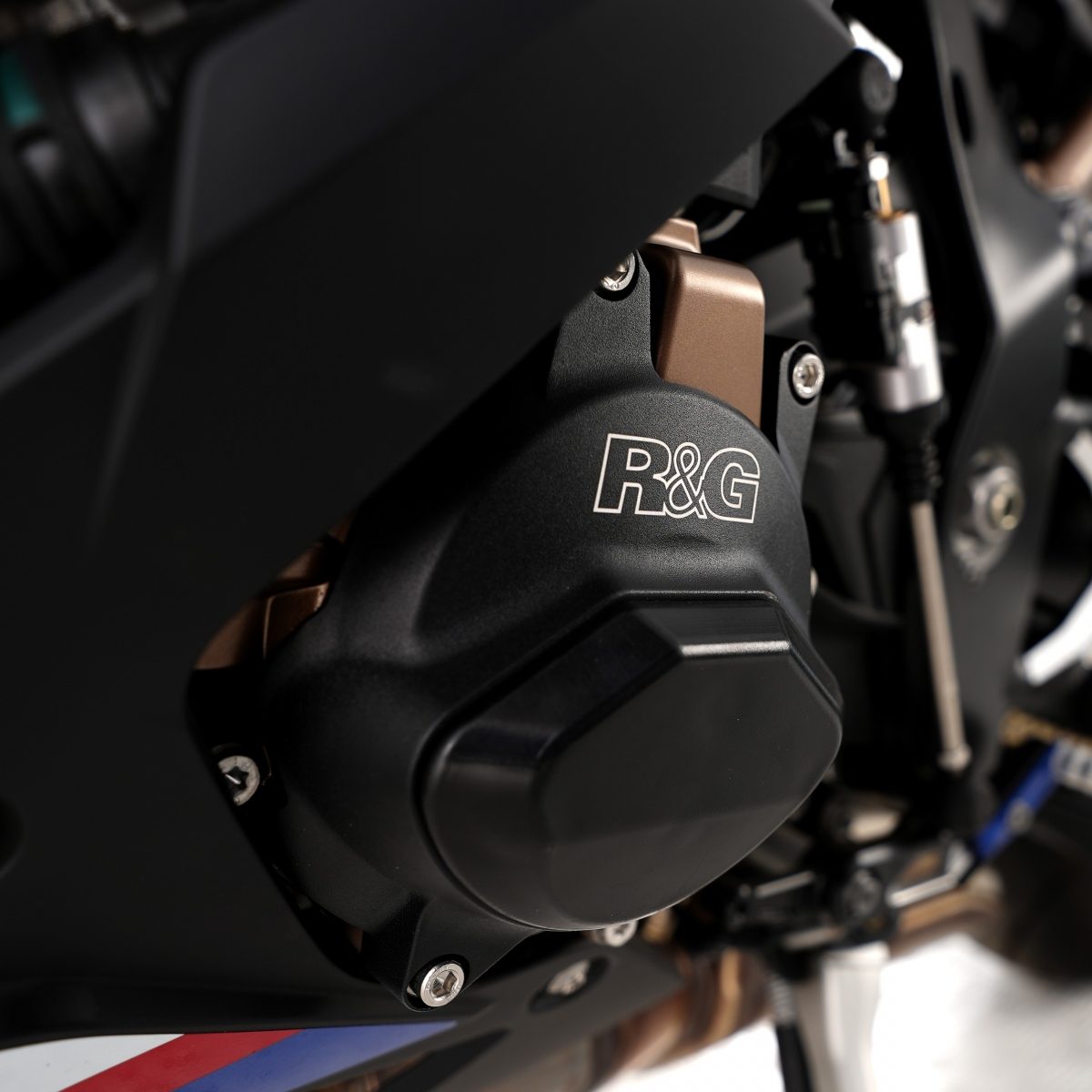 PRO CASE COVERS-TWO COVERS-NO WATER PUMP COVER foto 2