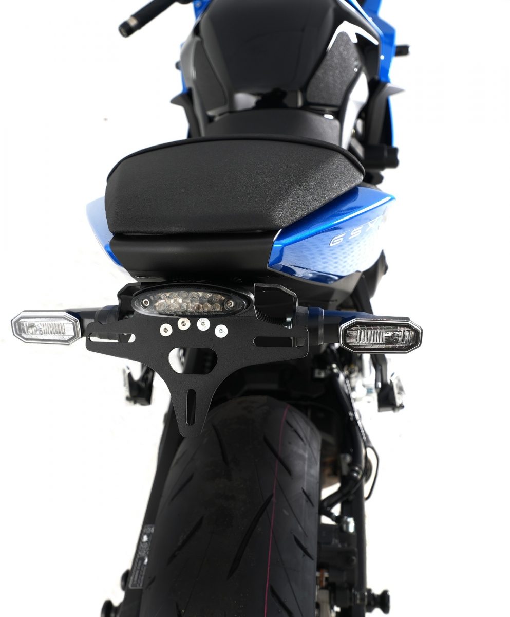 LICENCE PLATE HOLDER BLACK foto 2