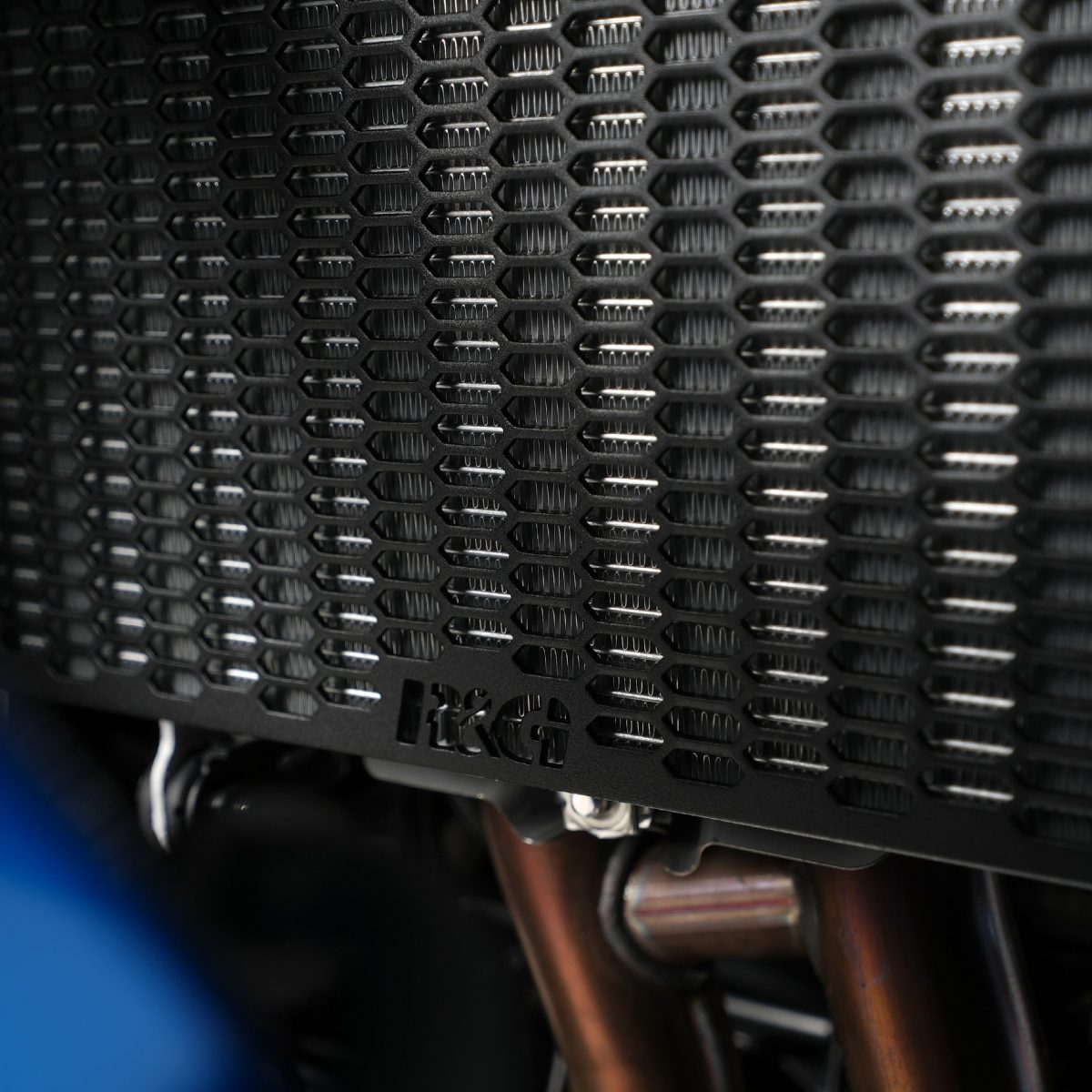 PRO RADIATOR GUARD BLACK