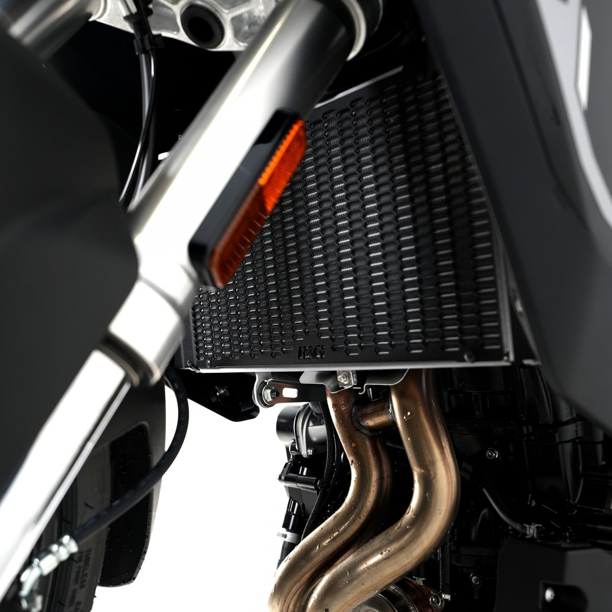 PRO RADIATOR GUARD BLACK foto 3