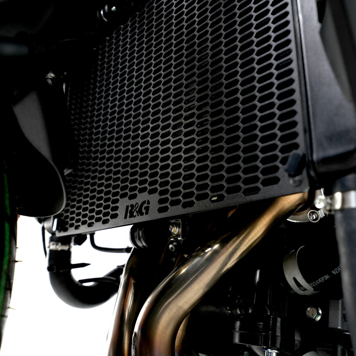 PRO RADIATOR GUARD BLACK